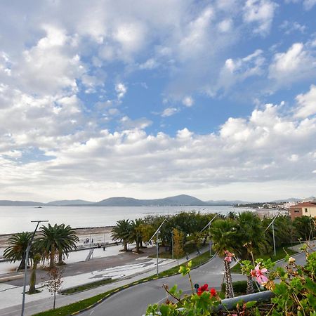Luxury Garibaldi Apartment Alghero Exterior photo